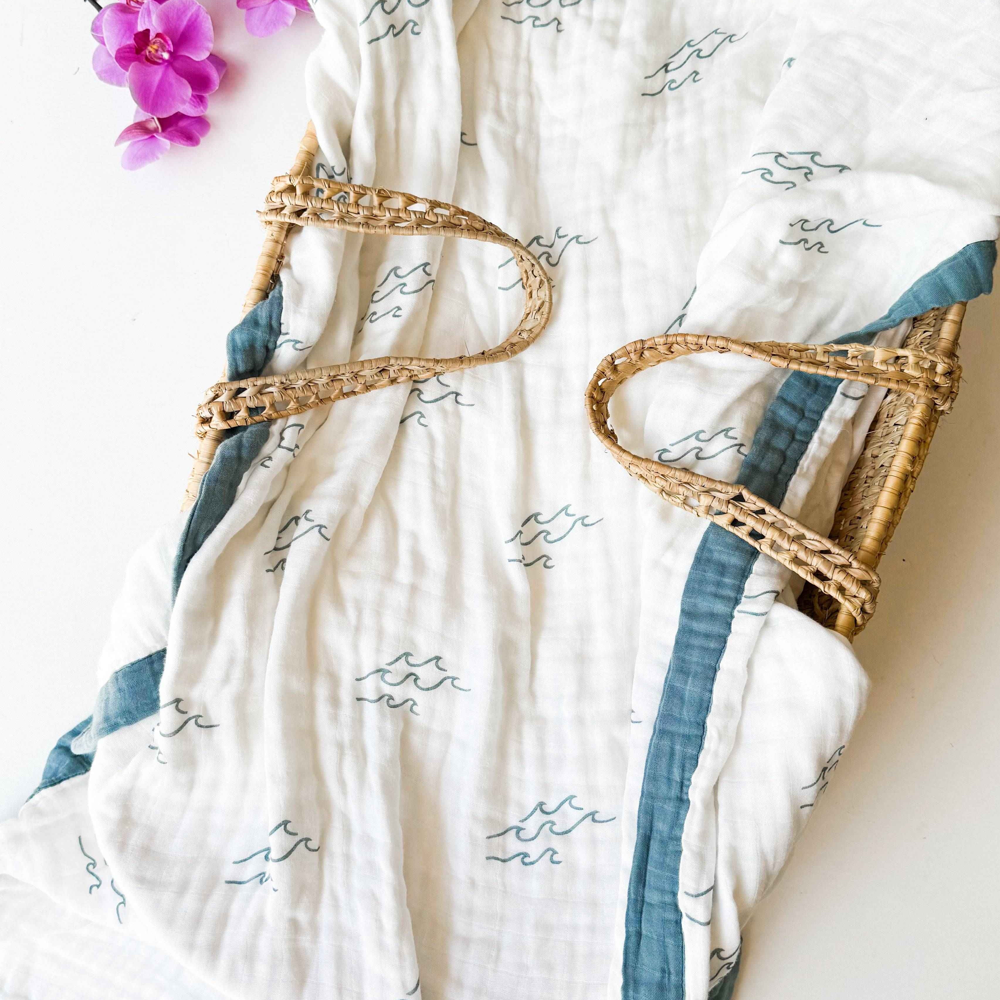 Simple Wave 6 Layer Organic Bamboo Muslin Blanket - Coca + B.